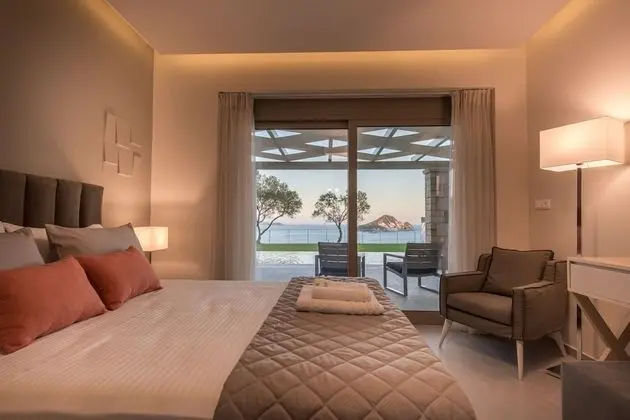 Deluxe Villa, 3 Yatak Odası, Kişiye Özel Havuzlu, Deniz Manzaralı