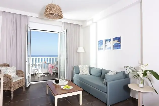 Apart Daire, Deniz Manzaralı