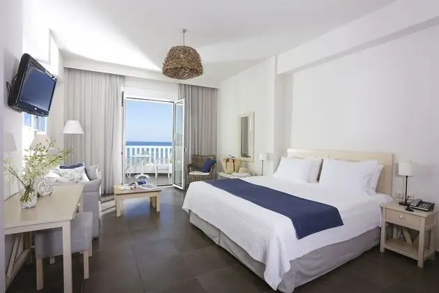 Stüdyo, Kısmi Deniz Manzaralı