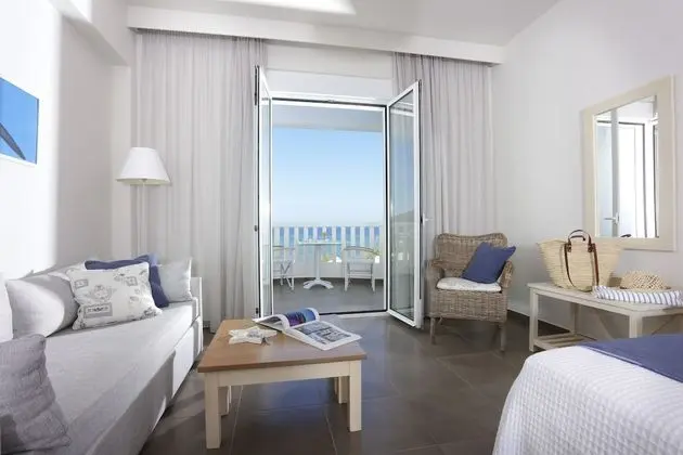 Stüdyo, Kısmi Deniz Manzaralı