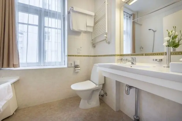 Standard Tek Büyük veya İki Ayrı Yataklı Oda