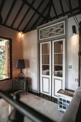 Luxury Stüdyo Süit, 1 Yatak Odası, Havuz Manzaralı