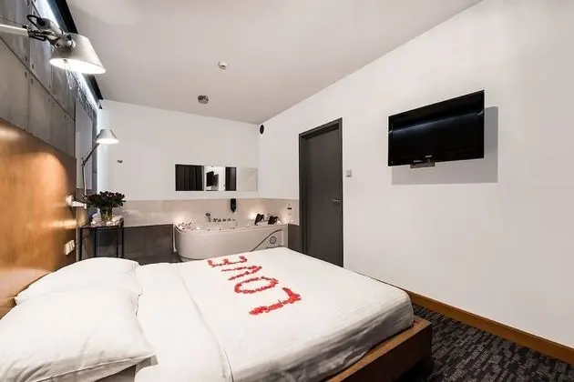 Deluxe Çatı Katı (Loft), 1 Büyük (Queen) Boy Yatak ve Çekyat