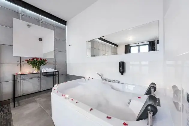 Deluxe Çatı Katı (Loft), 1 Büyük (Queen) Boy Yatak ve Çekyat