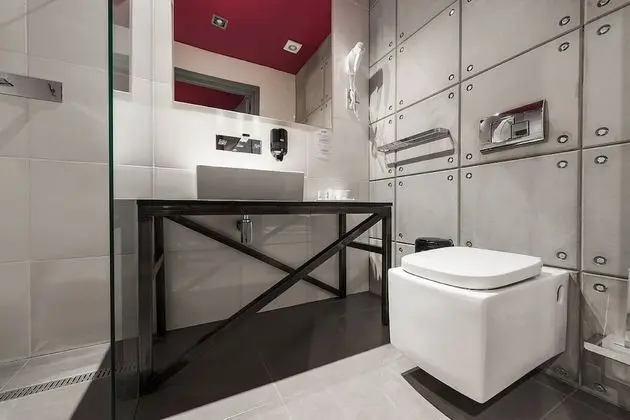 Deluxe Çatı Katı (Loft), 1 Büyük (Queen) Boy Yatak ve Çekyat