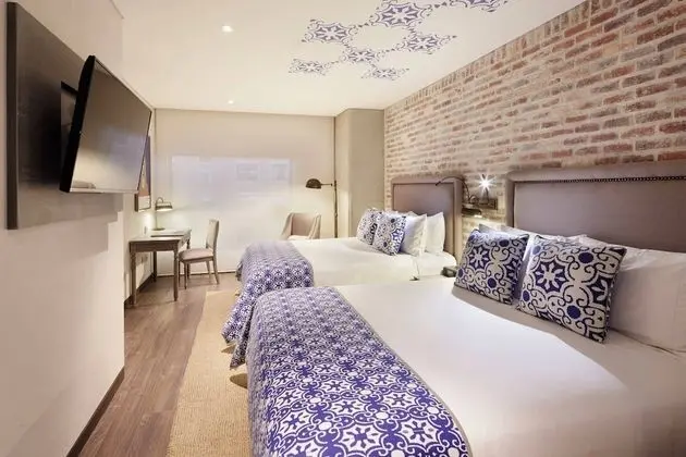 Deluxe Oda, 2 Çift Kişilik Yatak, Şehir Manzaralı