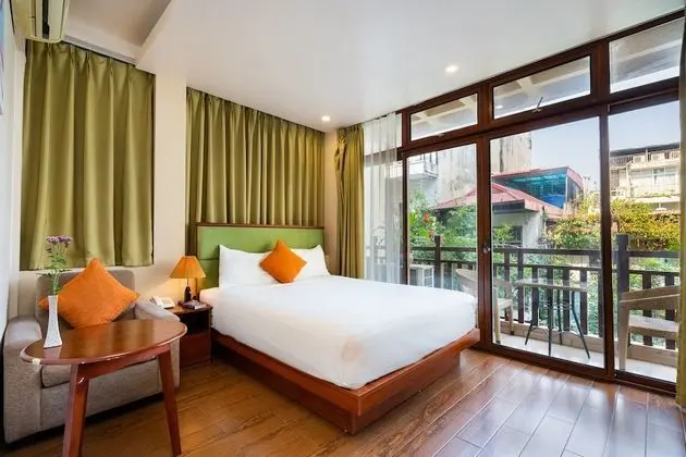 Deluxe Oda, 1 Çift Kişilik veya 2 Tek Kişilik Yatak, Şehir Manzaralı