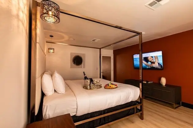Çatı Katı Süiti (Penthouse)