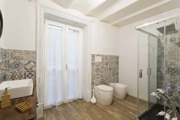 Design Tek Büyük Yataklı Oda, 1 Çift Kişilik Yatak, Özel Banyo