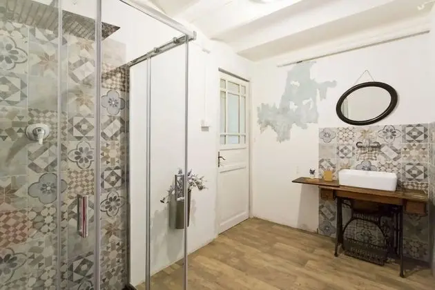 Design Tek Büyük Yataklı Oda, 1 Çift Kişilik Yatak, Özel Banyo