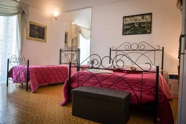 Superior Üç Kişilik Oda, Balkon