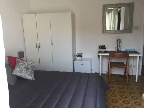 Tek Büyük Yataklı Oda, Balkon