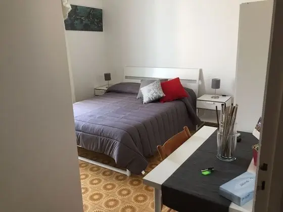 Tek Büyük Yataklı Oda, Balkon