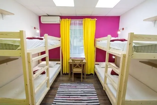 Family Dört Kişilik Oda, Ortak Banyo
