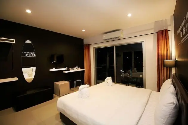 Studio Room