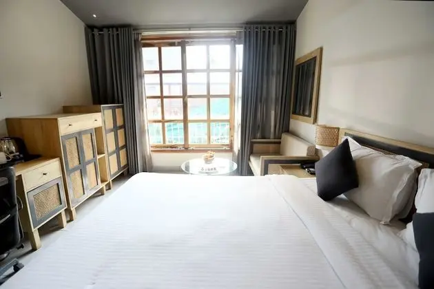 Deluxe Oda, Balkon