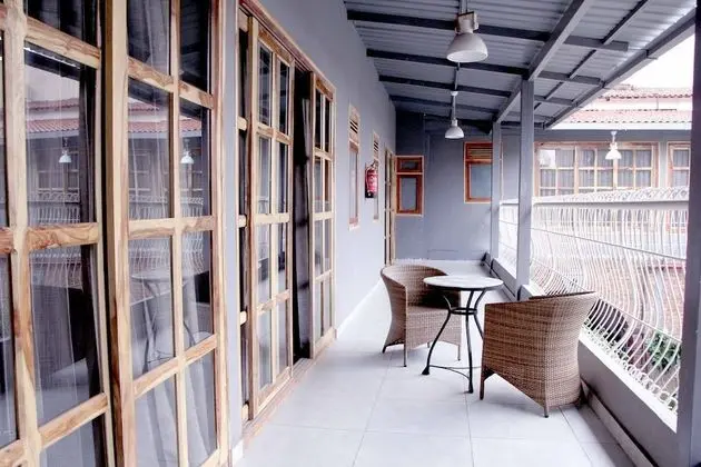 Deluxe Oda, Balkon