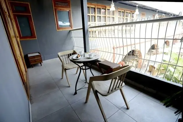 Deluxe Oda, Balkon