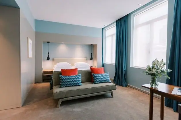 Tek Büyük Yataklı Oda