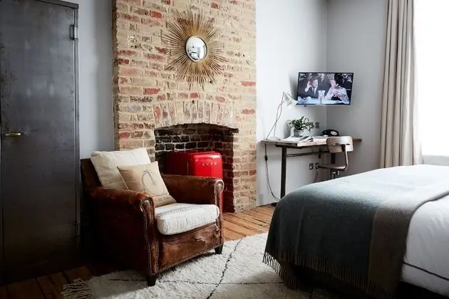 Deluxe Tek Büyük Yataklı Oda