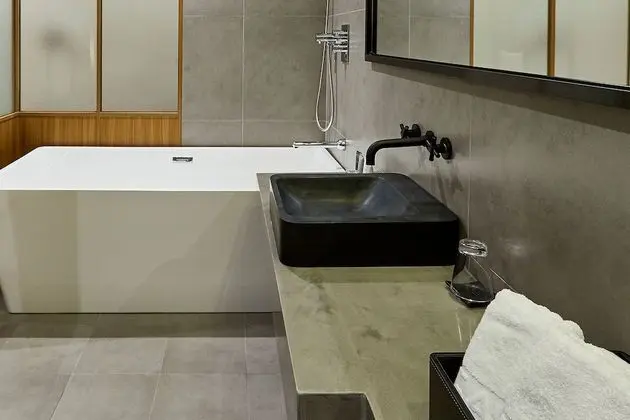 Premium Double Room (Free breakfast for 2 except Fri+Sat / No breakfast 7/24-8/20)