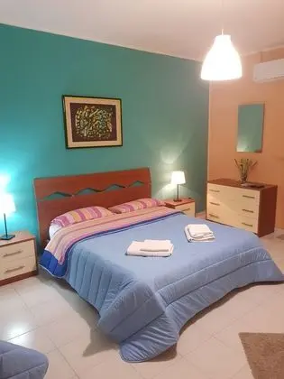 Üç Kişilik Oda, Özel Banyo (external)