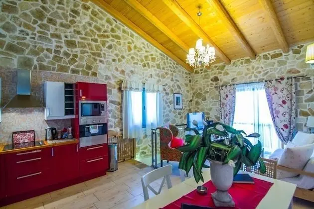 Villa, 3 Yatak Odası, Kişiye Özel Havuzlu, Deniz Manzaralı