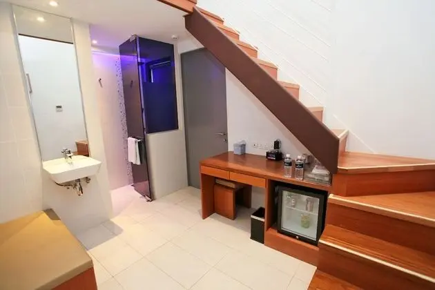 Çatı Katı (Loft), 1 Büyük (Queen) Boy Yatak