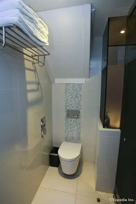 Çatı Katı (Loft), 1 Büyük (Queen) Boy Yatak