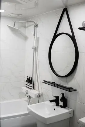 Comfort Tek Büyük Yataklı Oda (Bath)