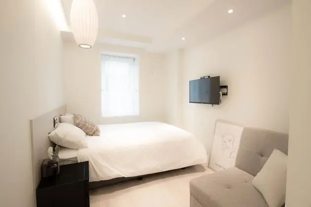 Design Tek Büyük Yataklı Oda