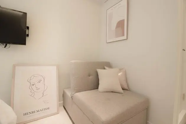 Design Tek Büyük Yataklı Oda