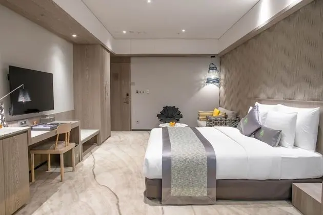 Deluxe Tek Büyük Yataklı Oda