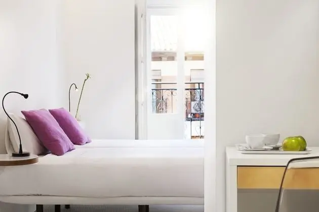 Standard Tek Büyük veya İki Ayrı Yataklı Oda, Balkon