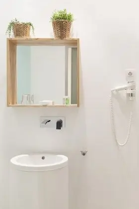 Standard Tek Büyük veya İki Ayrı Yataklı Oda, Balkon