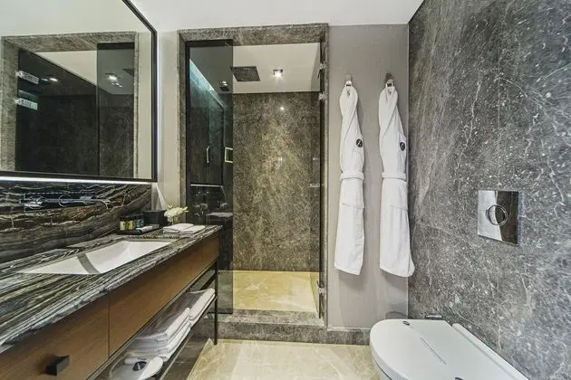 Corner Room,Şehir Manzaralı