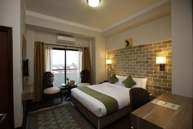 Deluxe Tek Büyük Yataklı Oda, 1 Büyük (Queen) Boy Yatak, Şehir Manzaralı