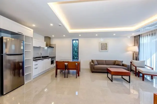 Premier Garden Pool Villa