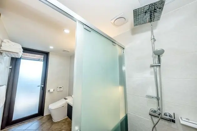 Premier Garden Pool Villa