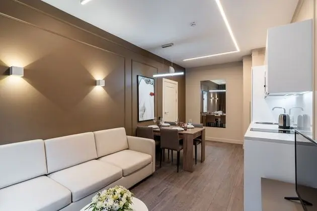Luxury Oda