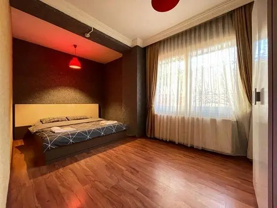 Deluxe Family Suit
