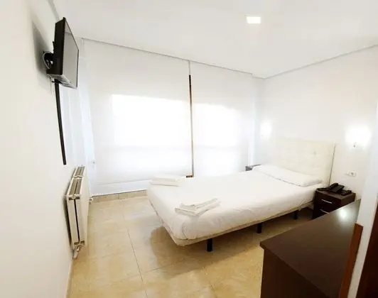 Tek Büyük Yataklı Oda