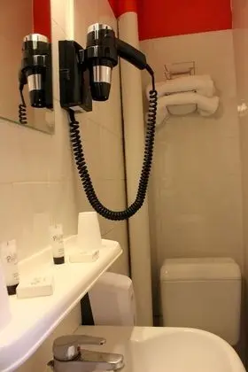 Dört Kişilik Oda