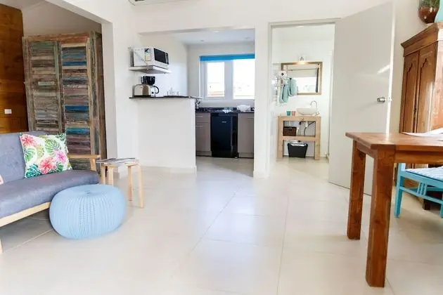 Studio Bungalow, 1 Queen Bed, Patio, Ground Floor