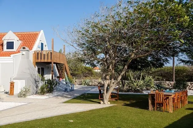 Studio Bungalow, 1 Queen Bed, Patio, Ground Floor