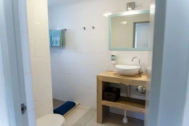 Studio Bungalow, 1 Queen Bed, Patio, Ground Floor