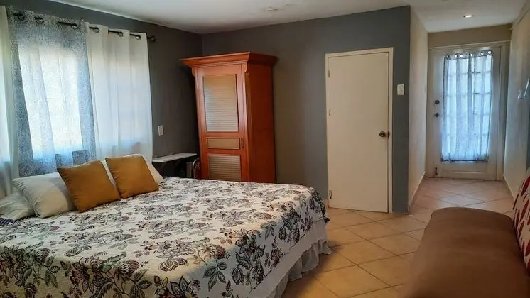 Apart Daire, 1 Yatak Odası, Havuz Manzaralı