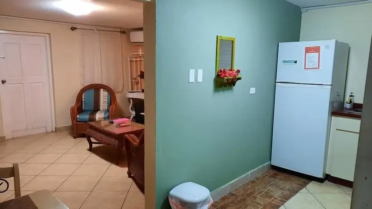 Apart Daire, 1 Yatak Odası, Havuz Manzaralı