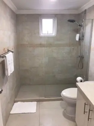 Family Oda, 1 En Büyük (King) Boy Yatak ve Çekyat, Buzdolabı ve Mikrodalga, Havuz Kenarı
