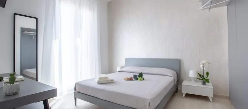 Tek Büyük Yataklı Oda, Balkon